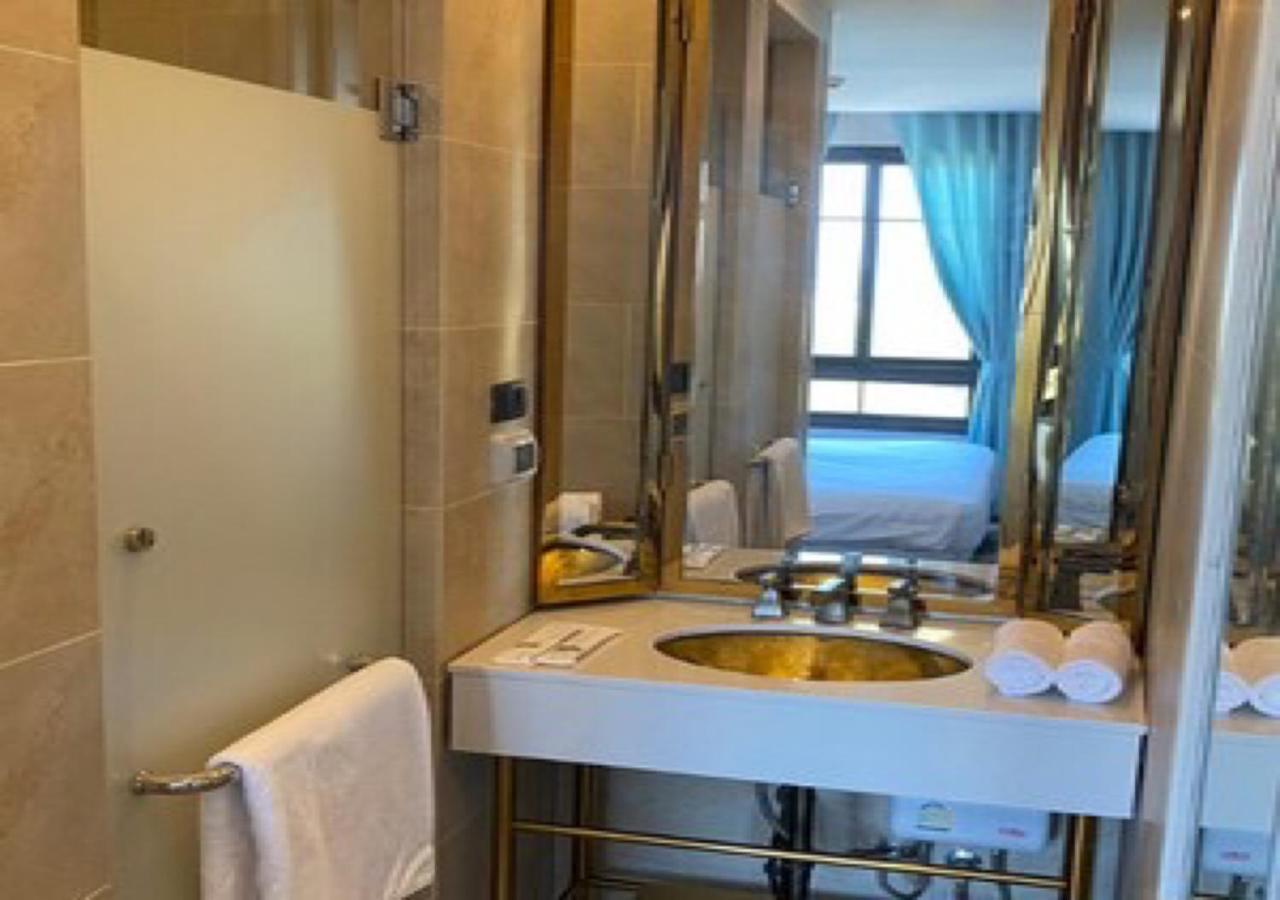Espana Hotel Jomtien Resort Extérieur photo