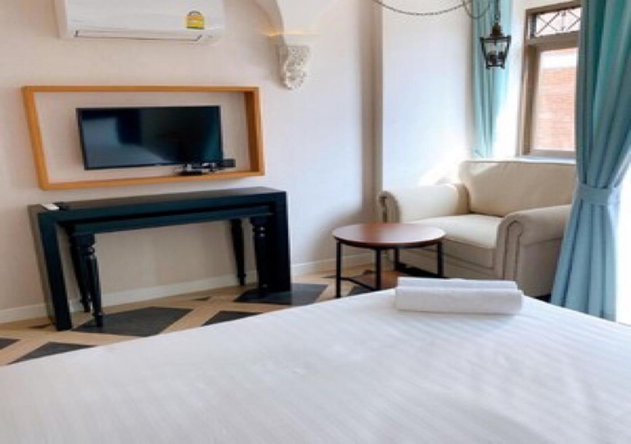 Espana Hotel Jomtien Resort Extérieur photo
